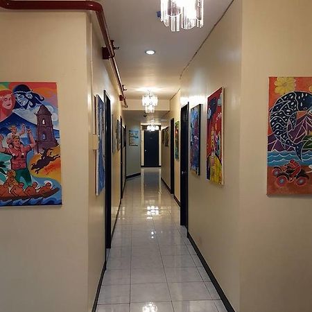City Corner Hotel Legazpi Buitenkant foto