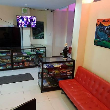 City Corner Hotel Legazpi Buitenkant foto